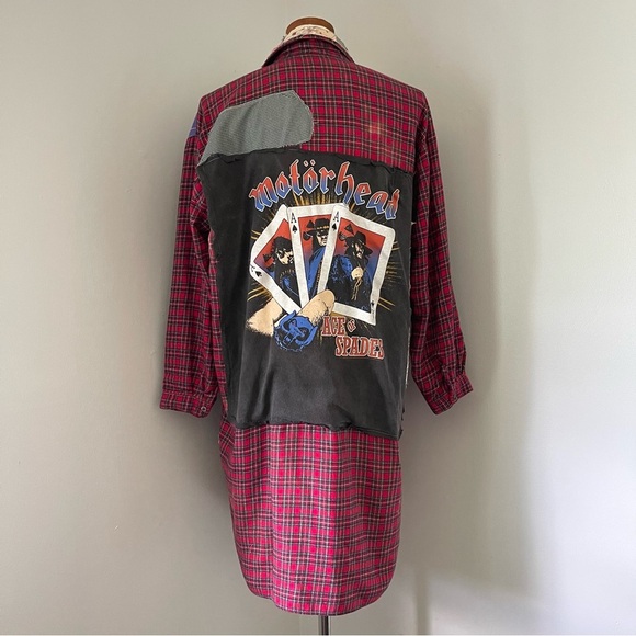 Upcycled Red Long Flannel button shirt size Large Motörhead patch wearable art - Picture 3 of 3